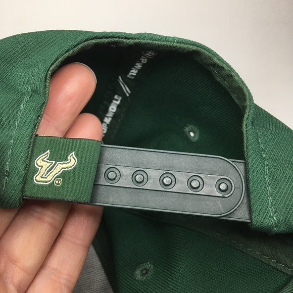 DISCONTINUED LOGO Vtg USF BULLS Cap Snapback Top of the World Hat hard-to-find - Picture 8 of 11